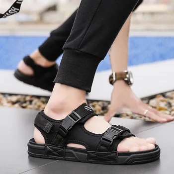 Pánske sandále 2019 lete nové priedušná otvorené prst ležérne topánky pánske trend Vietnamskej pláži papuče mužov 2